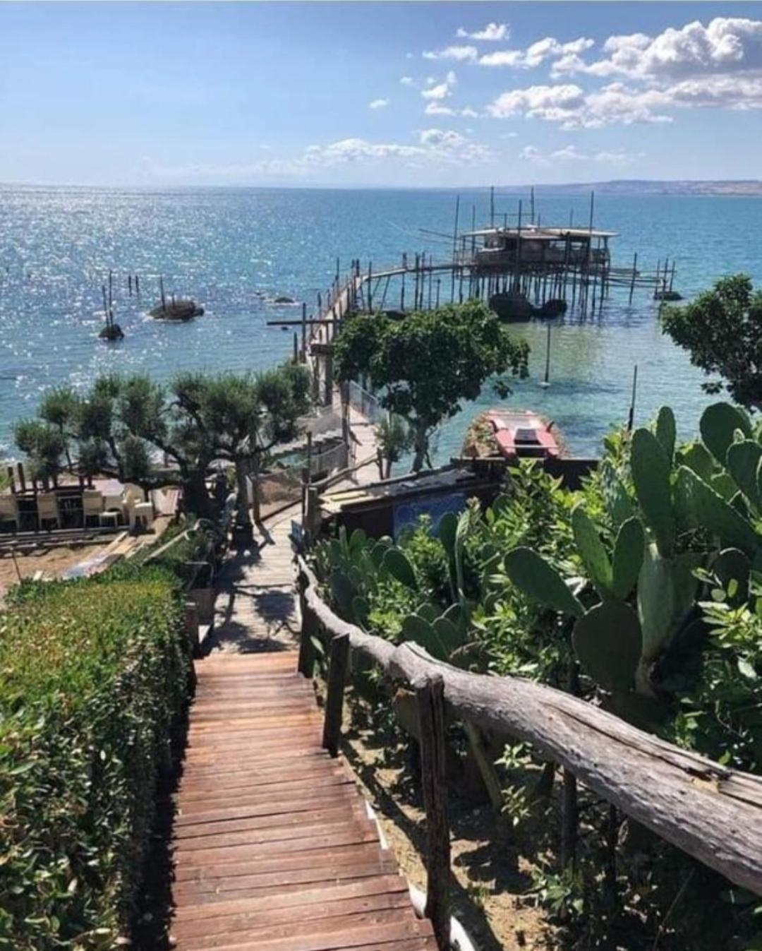 Oltre Confine Fronte Mare Villa Marina Di Montenero Ngoại thất bức ảnh